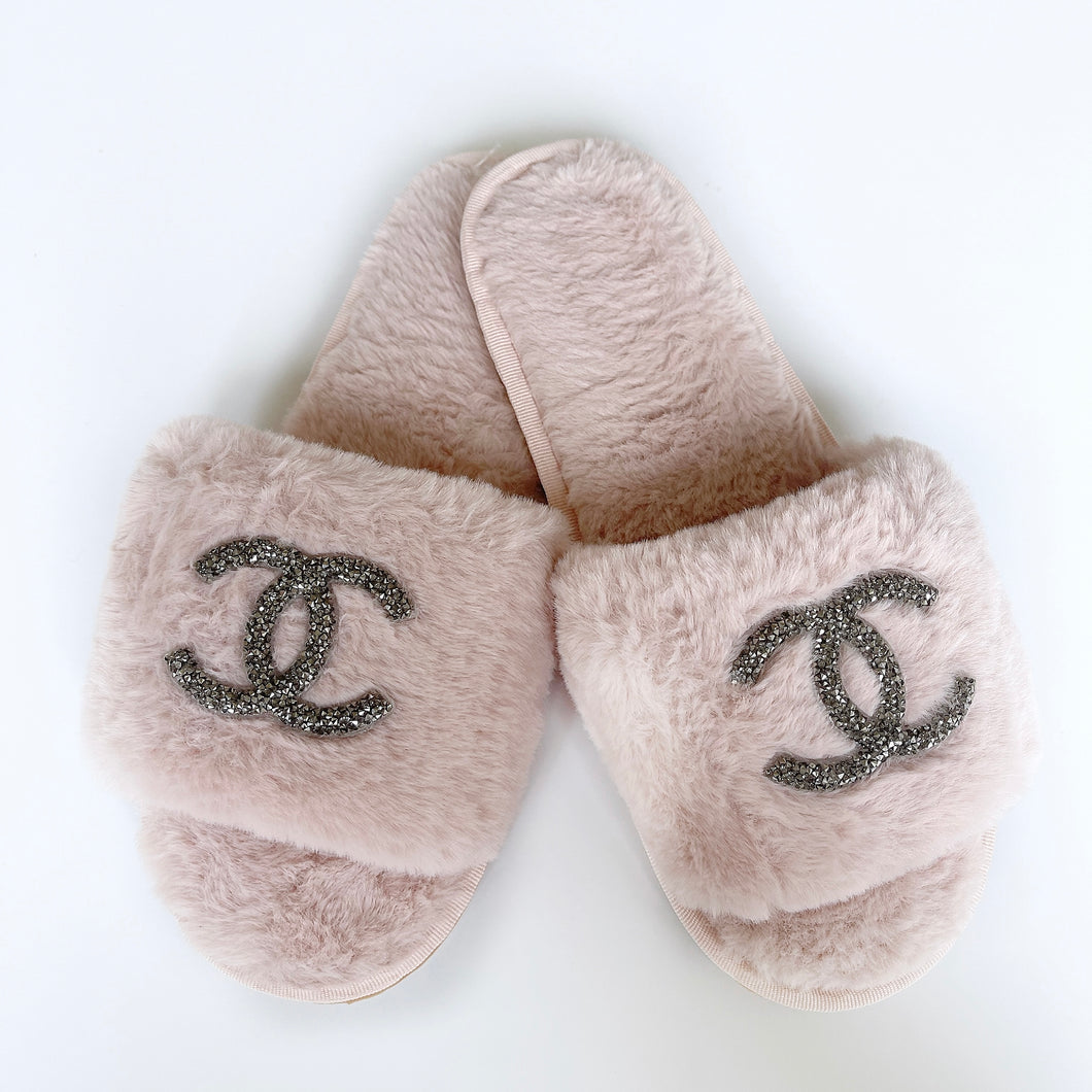PINK LUX PLUSH Slippers